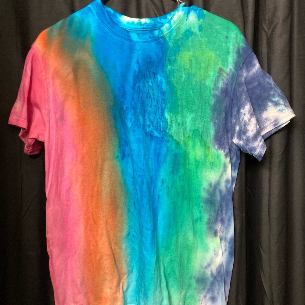 Tie-dye skater 90s grunge T shirt medium